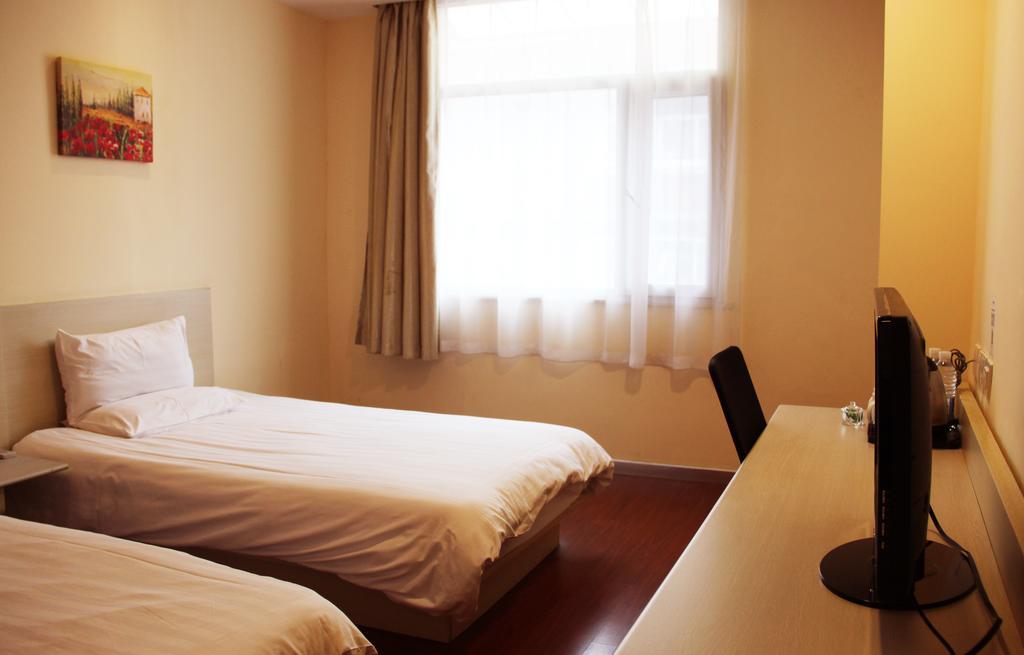 Hanting Express Changsha Middle Of Furong Road Xiangchun Road Room photo